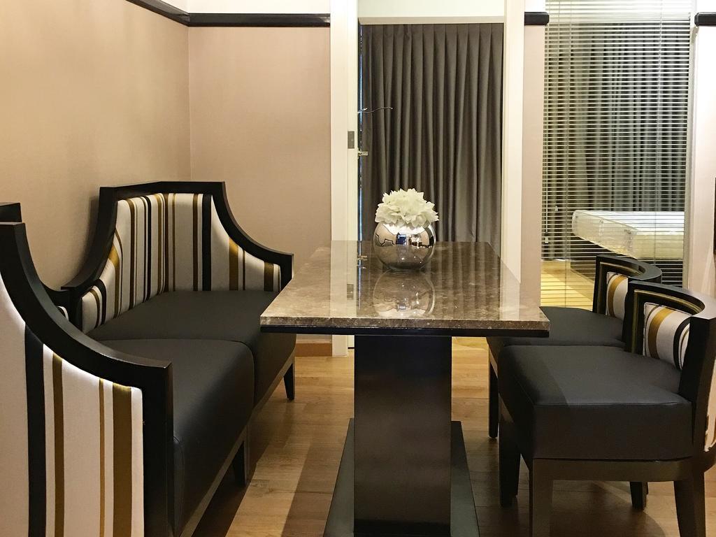 Milano Versace Suites Makati City Exterior photo