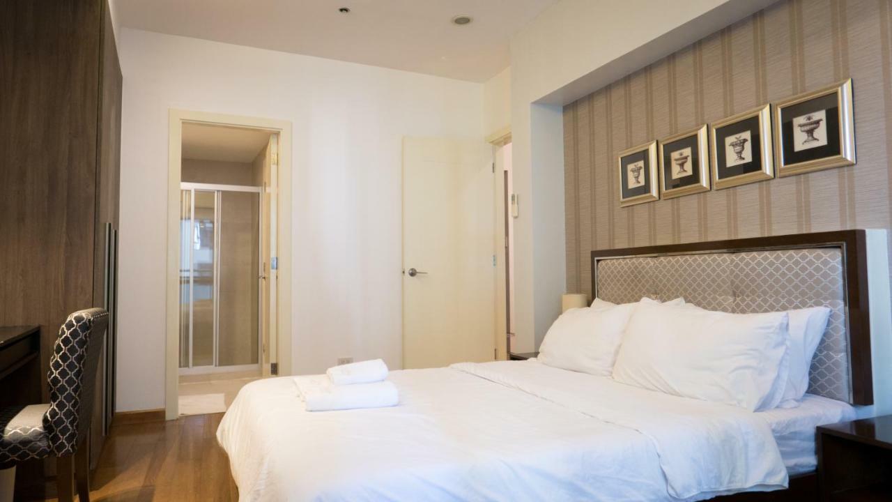Milano Versace Suites Makati City Exterior photo